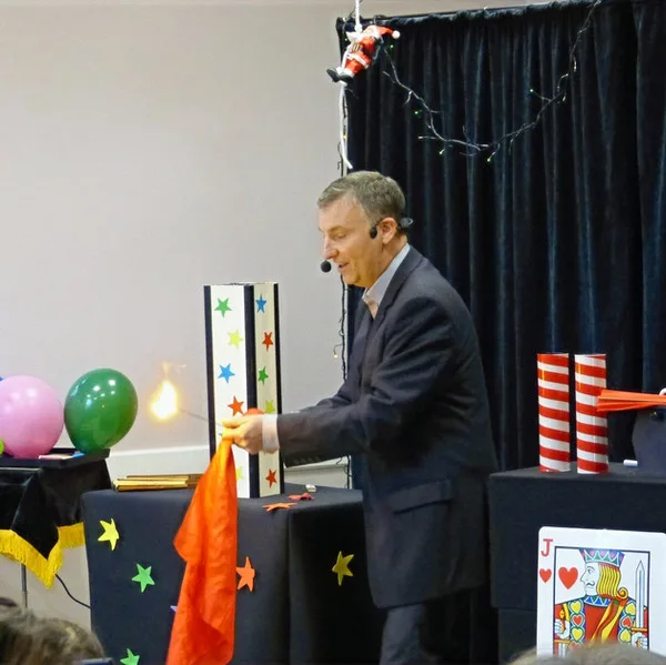 Enfants participant au spectacle — Côté Magie, Issoudun