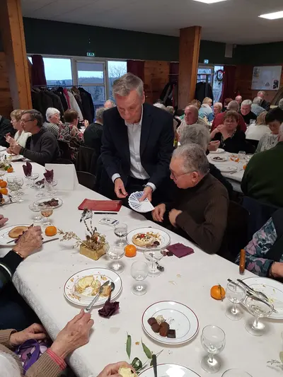 Moment de partage et d'émerveillement avec les aînés