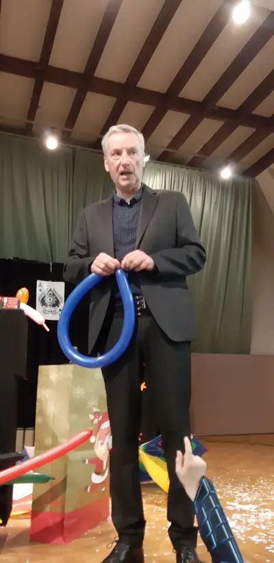 Création d'un animal en ballon pour un enfant